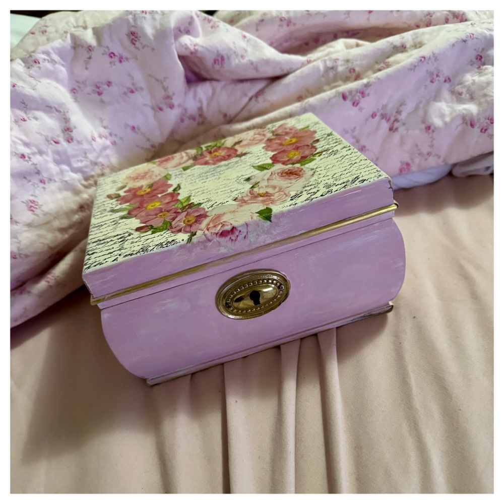 Women's Small Jewelry Box